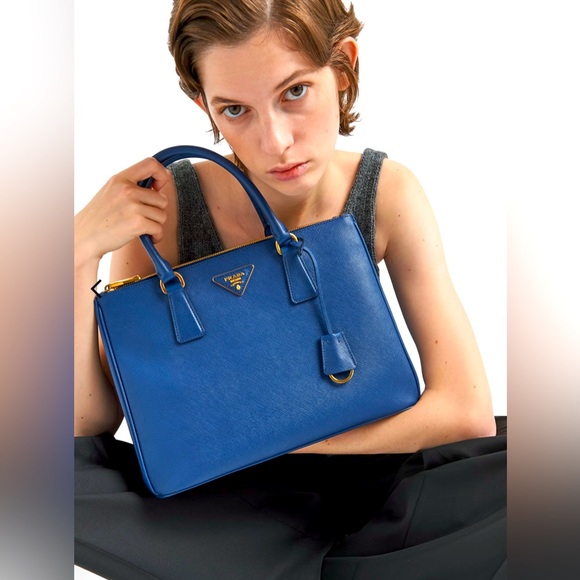 Prada Handbags - Prada Galleria Saffiano leather bag small